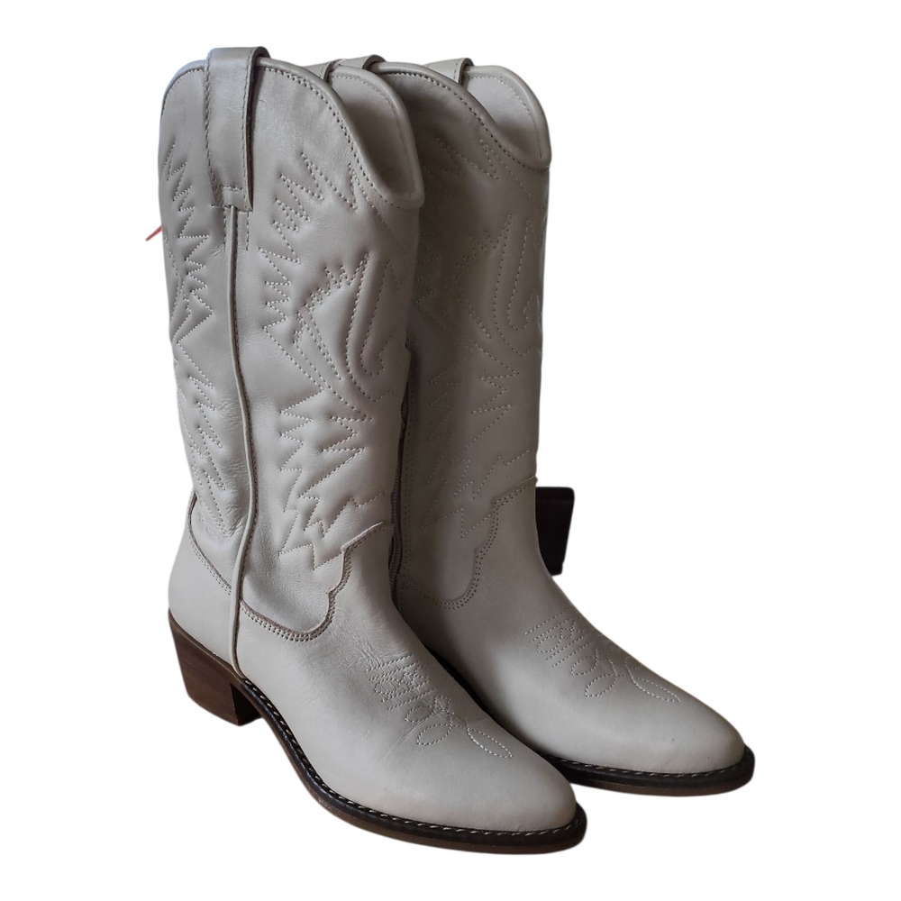Steve Madden Cream Heeled Boots